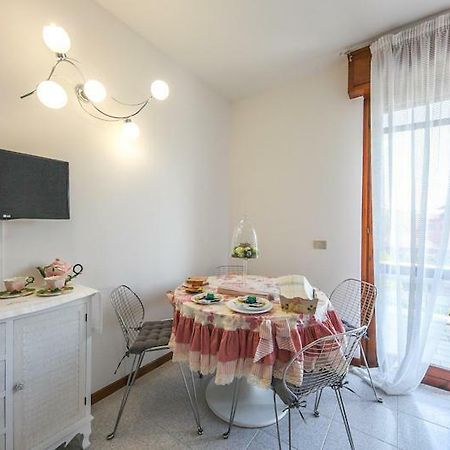 Appartamento Eleonora リヴォルテッラ エクステリア 写真
